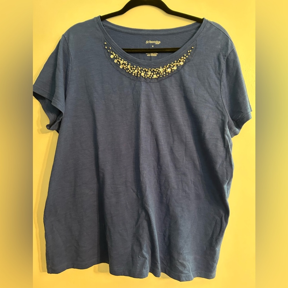 Royal blue St. John’s Bay embellished tee shirt top 1x